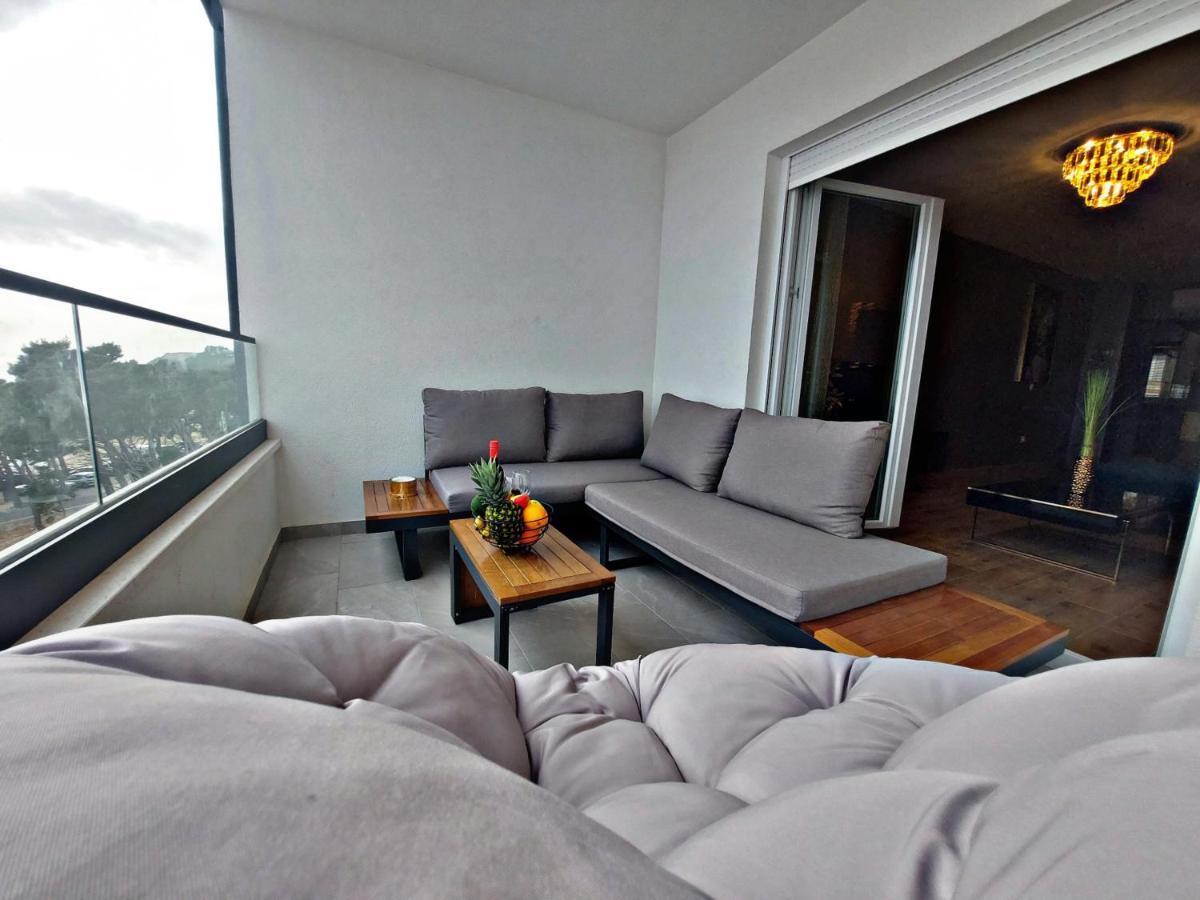 מאקרסקה Apartman Aria De Lux מראה חיצוני תמונה